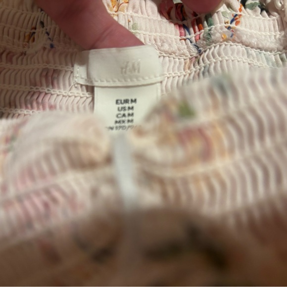 H&M sz Medium ladies floral smocked sundress straps or strapless feminine pink - Picture 10 of 15